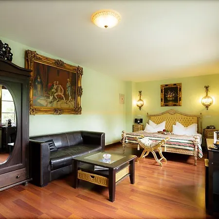 Don Giovanni Hotel 4*