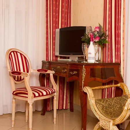Don Giovanni Hotel 4*
